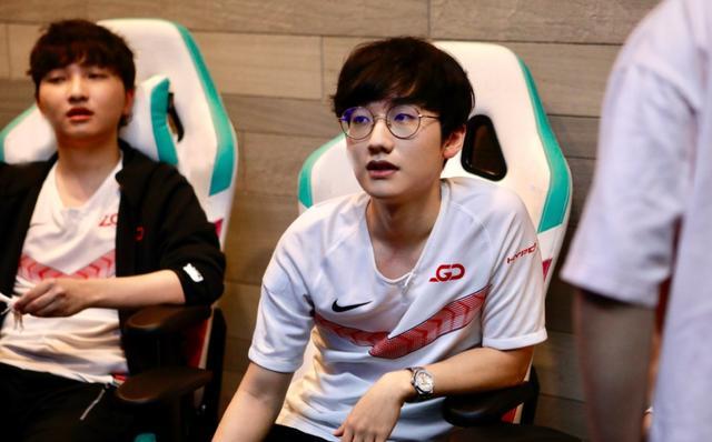 卓越的反应 卓越的反应