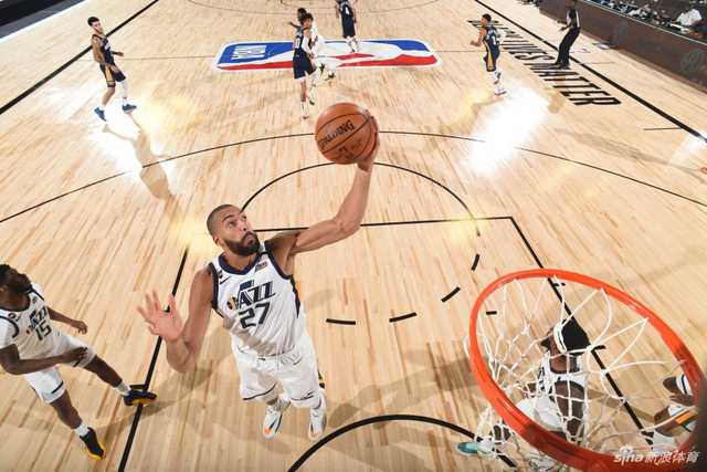 孙颖莎在赛 孙颖莎在赛