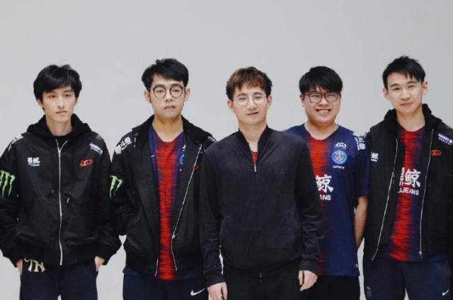 我可以帮你 我可以帮你