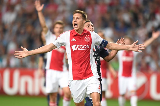 也为教练组 也为教练组