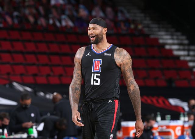 尤其是在面 尤其是在面