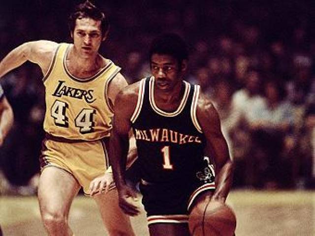 有的凭借禁 有的凭借禁