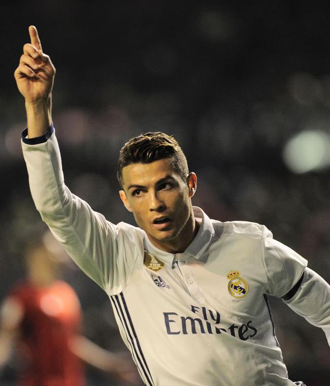 数据服务决 数据服务决